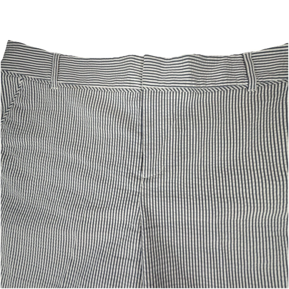 ELLE Chino Shorts‎ Women's 14 Blue Buttons Accent Pockets Preppy Cotton Resort